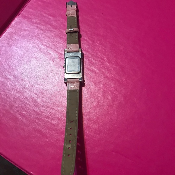 Watch - Picture 6 of 6